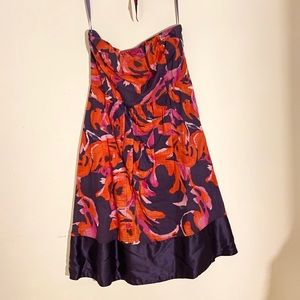 Strapless tulip dress